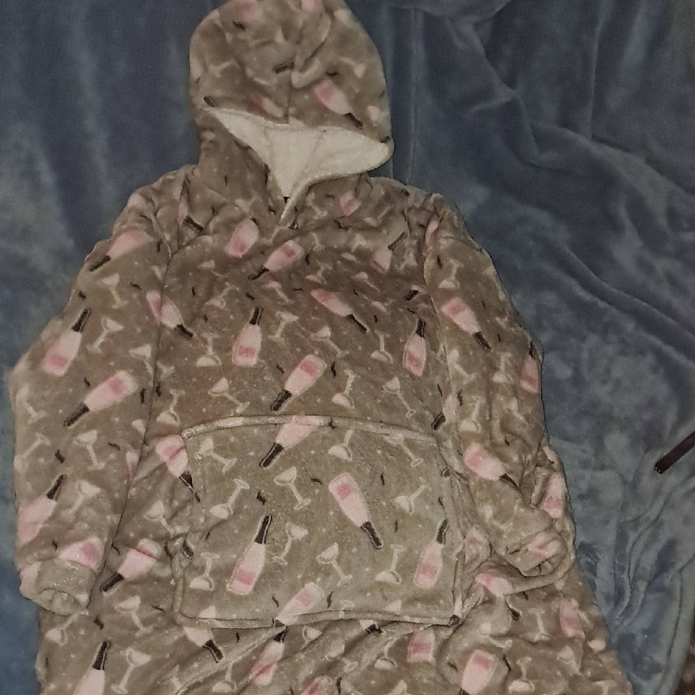 Plush Hooded Sweatshirt with Pink Bottle Design